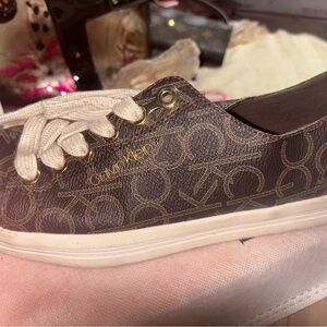 Calvin Klein ladies 8 1/2 shoe